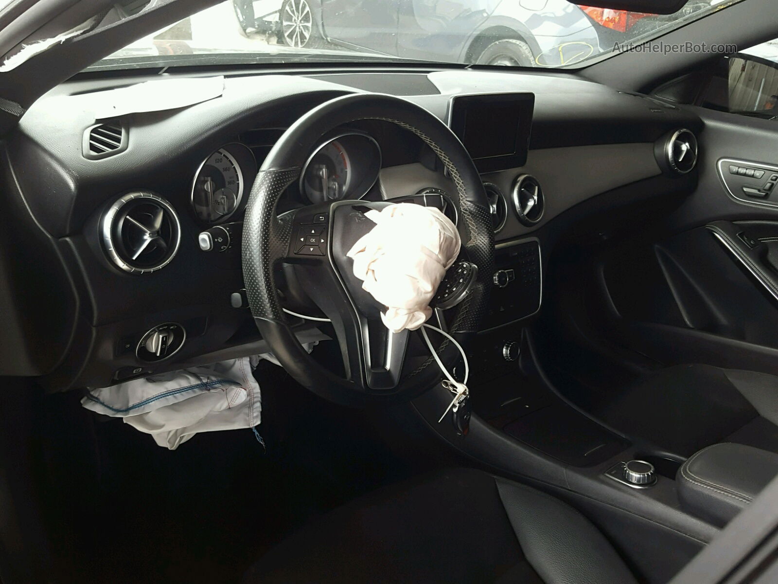 2014 Mercedes-benz Cla 250 Черный vin: WDDSJ4EB4EN152063