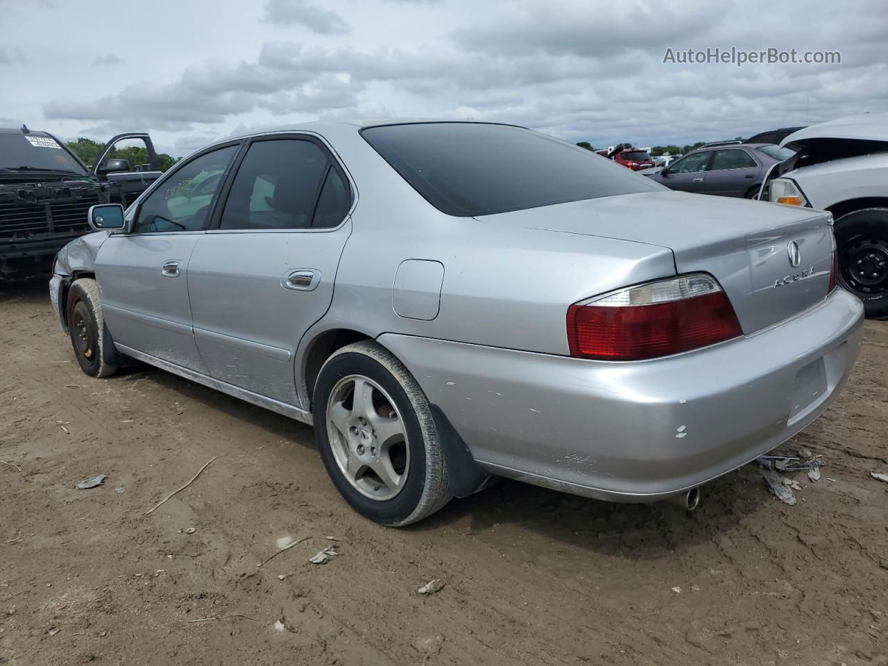 2002 Acura 3.2tl  Silver vin: 19UUA56642A050485