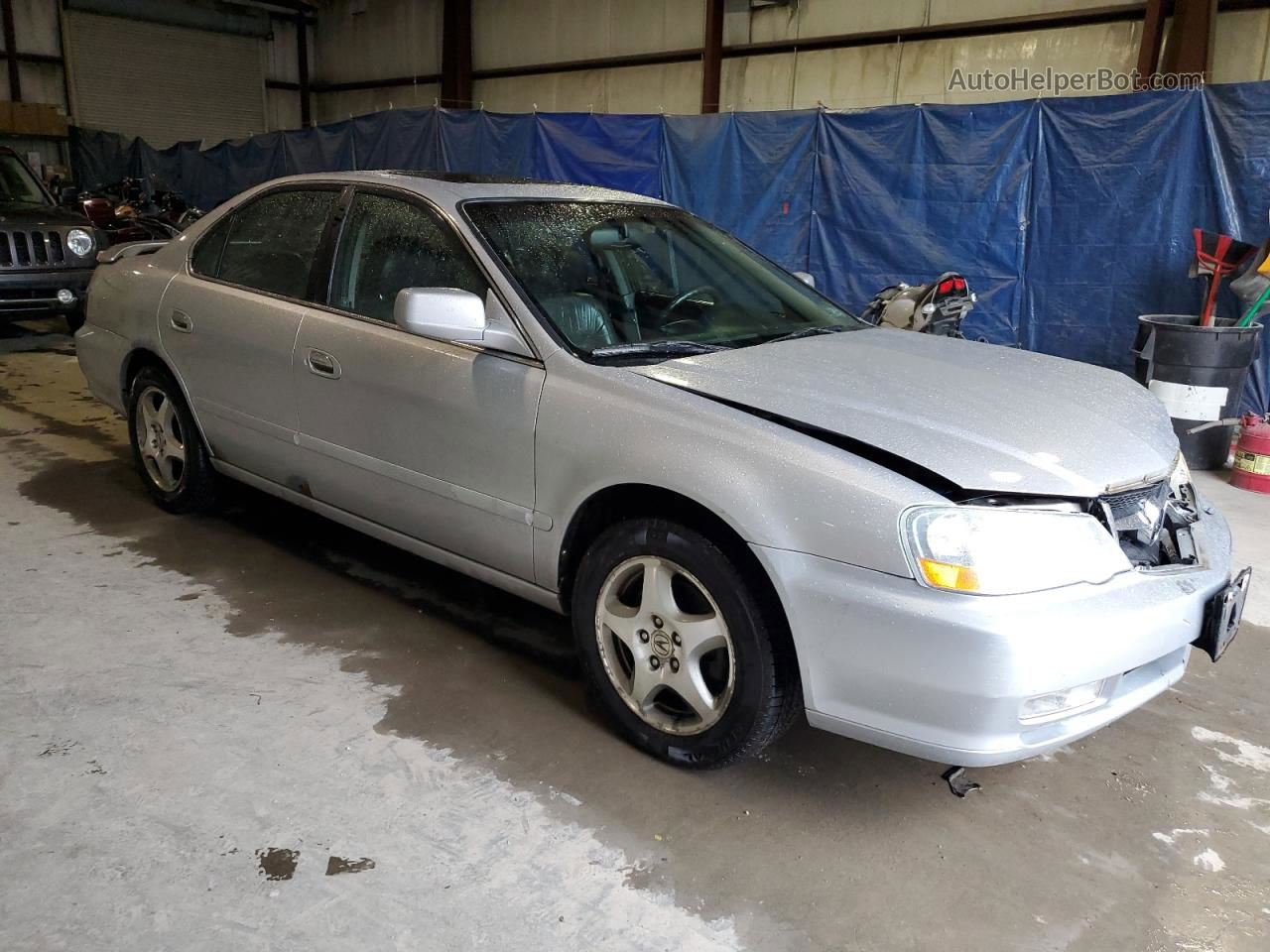 2002 Acura 3.2tl  Silver vin: 19UUA56742A024414