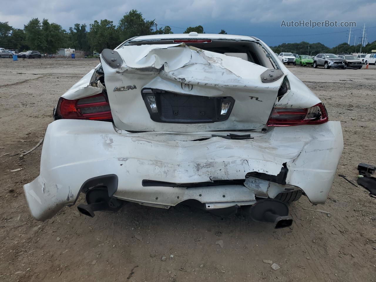 2008 Acura Tl  White vin: 19UUA66248A013609