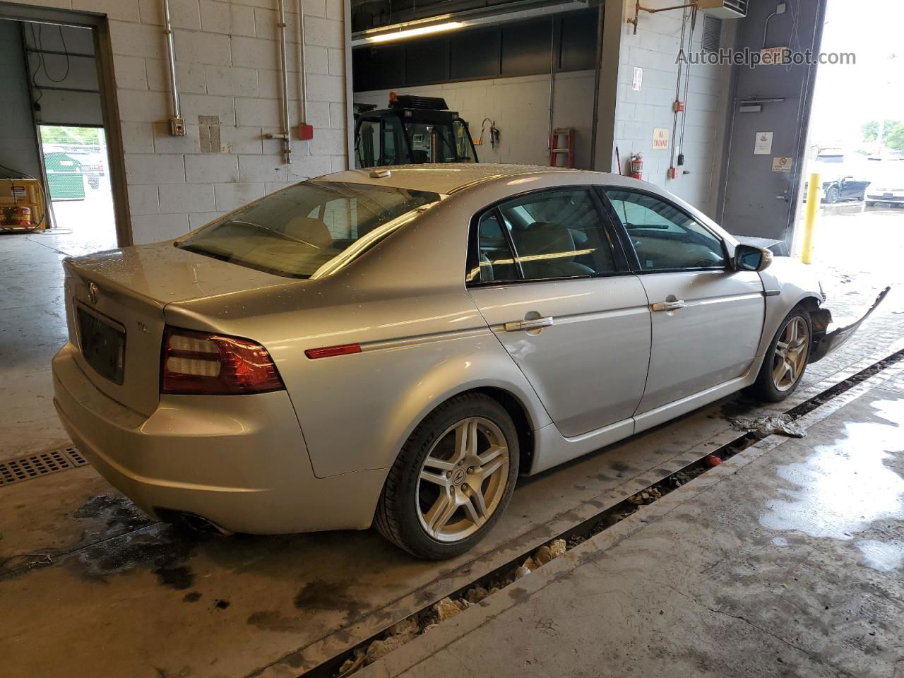 2008 Acura Tl  Серебряный vin: 19UUA66248A051261