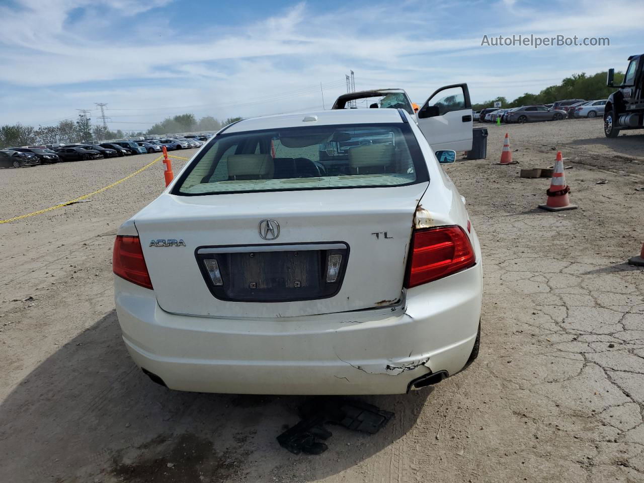 2005 Acura Tl  White vin: 19UUA66285A050769