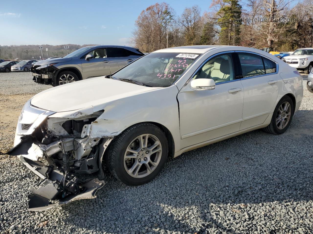 2010 Acura Tl  White vin: 19UUA8F20AA024351