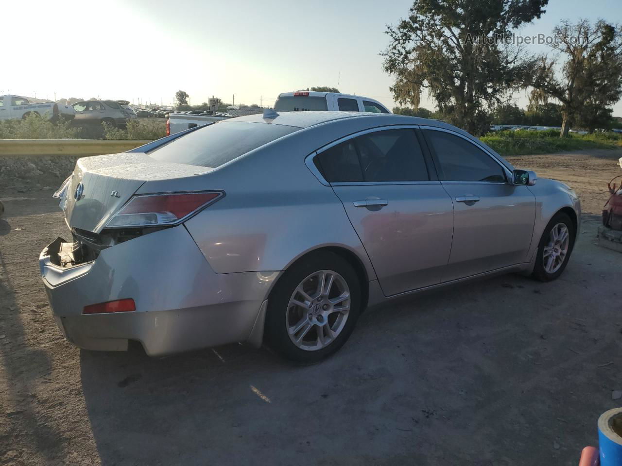 2010 Acura Tl  Silver vin: 19UUA8F22AA019006