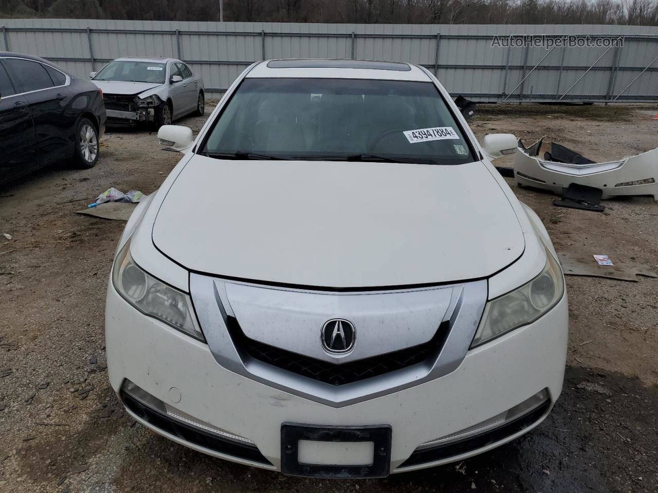 2010 Acura Tl  White vin: 19UUA8F23AA020567