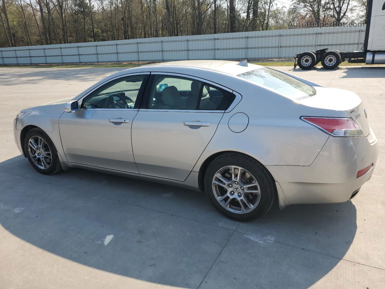 2010 Acura Tl  Silver vin: 19UUA8F2XAA023448