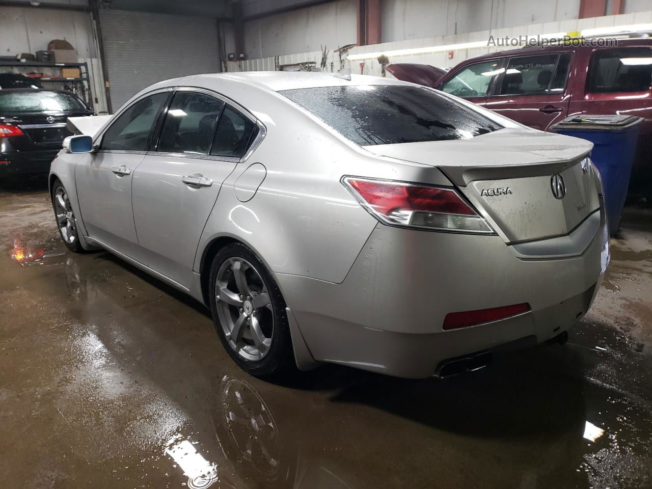 2010 Acura Tl  Серебряный vin: 19UUA9E56AA006146