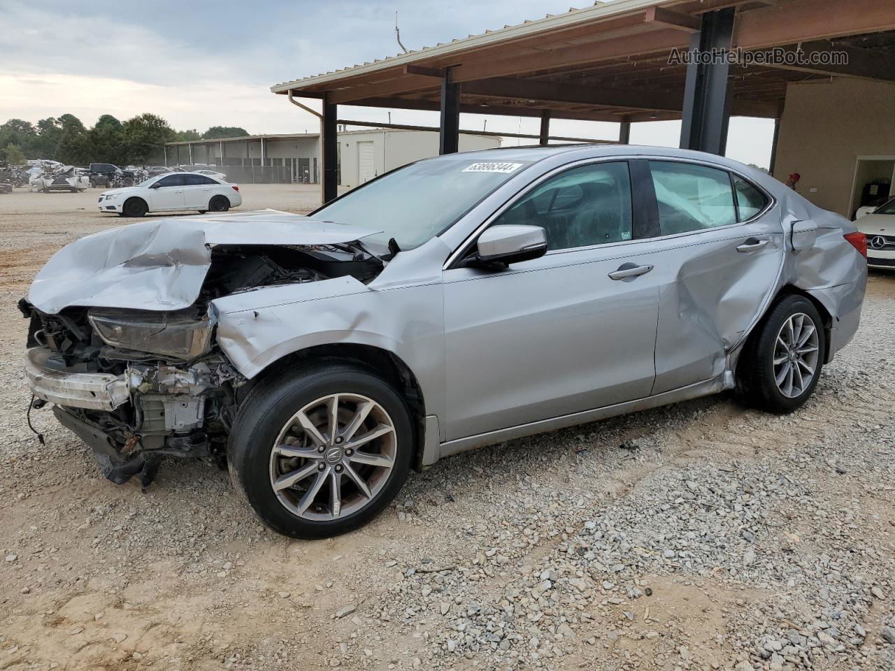 Price & History 2018 Acura Tlx 2.4l 4 vin: 19UUB1F35JA004948