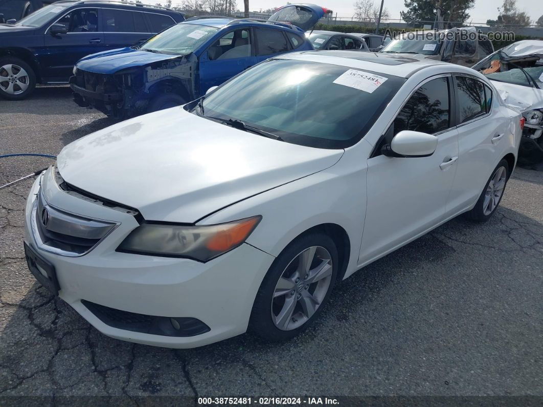 2013 Acura Ilx 2.0l White vin: 19VDE1F51DE016743