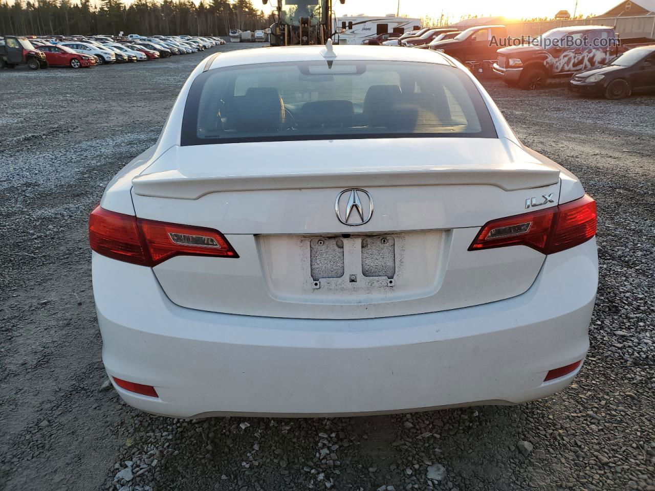 2013 Acura Ilx 20 Premium White vin: 19VDE1F5XDE403324