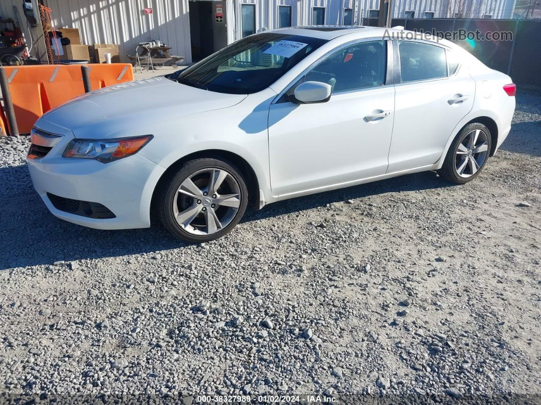 2013 Acura Ilx 2.0l White vin: 19VDE1F72DE008118