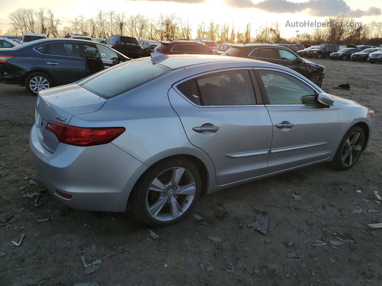 2013 Acura Ilx 20 Tech Silver vin: 19VDE1F74DE011876