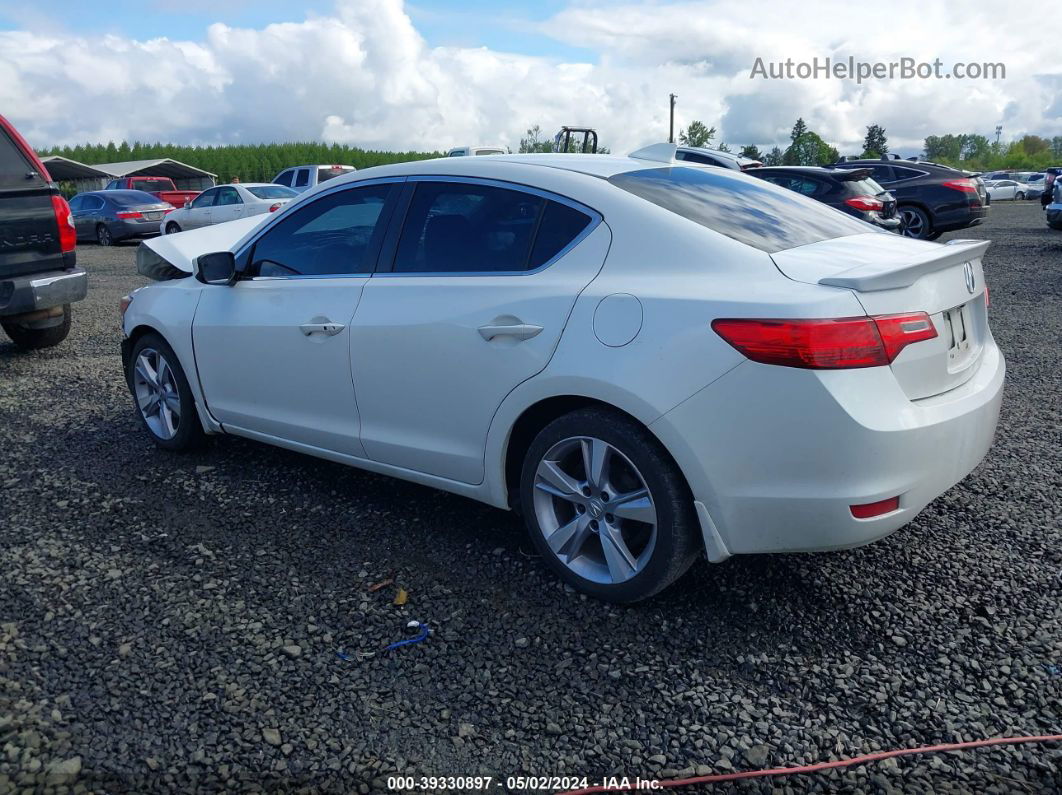 2013 Acura Ilx 2.0l White vin: 19VDE1F79DE008925