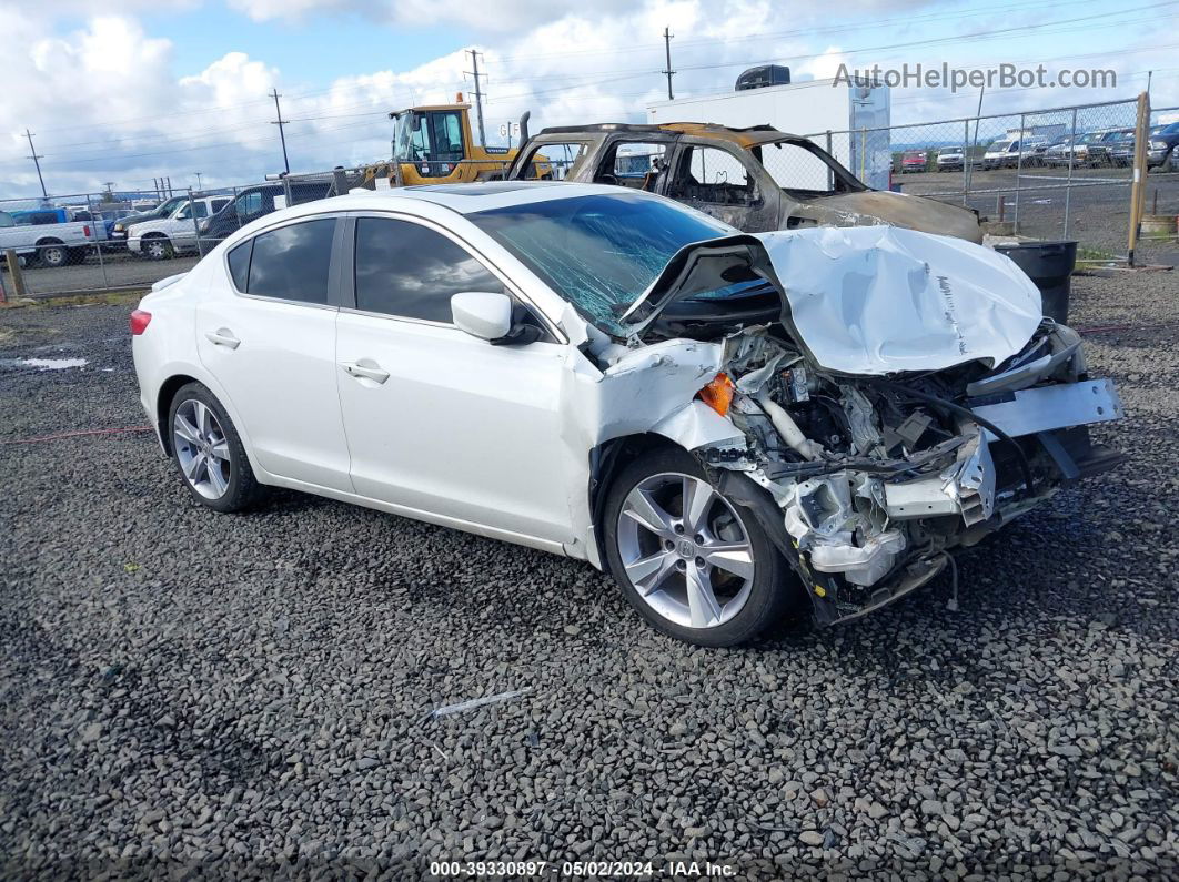 2013 Acura Ilx 2.0l White vin: 19VDE1F79DE008925