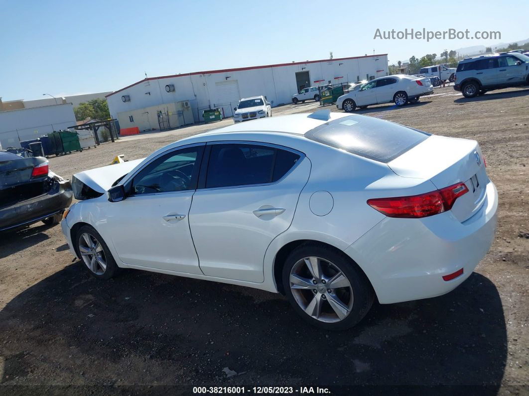 2013 Acura Ilx 2.0l Белый vin: 19VDE1F79DE008939