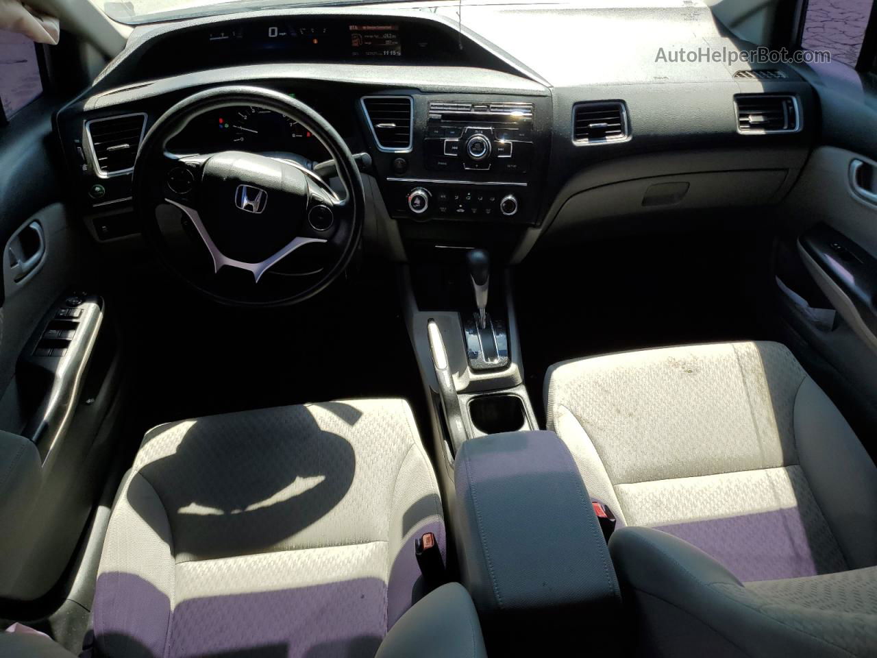 2014 Honda Civic Lx Серебряный vin: 19XFB2F55EE063838