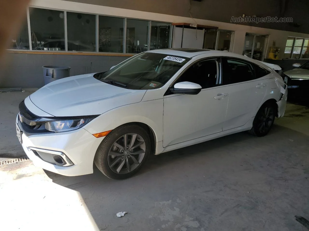 2019 Honda Civic Ex Белый vin: 19XFC1F35KE005679