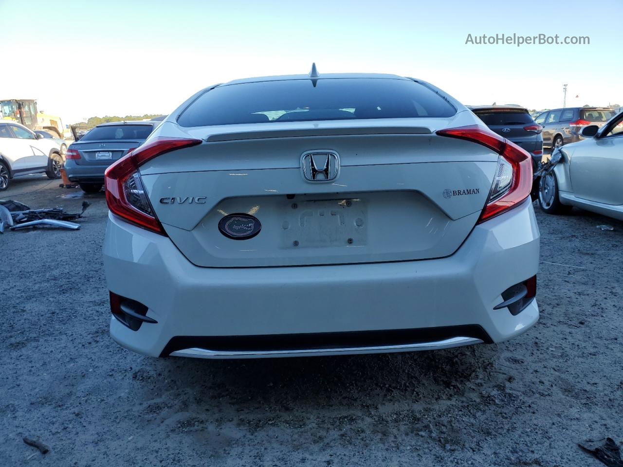 2019 Honda Civic Exl White vin: 19XFC1F76KE011655