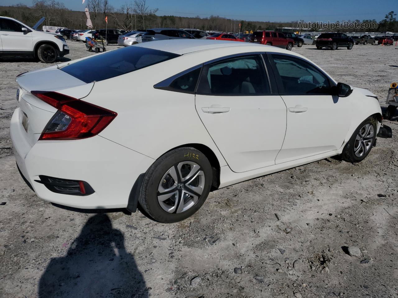 2017 Honda Civic Lx Белый vin: 19XFC2F53HE004269