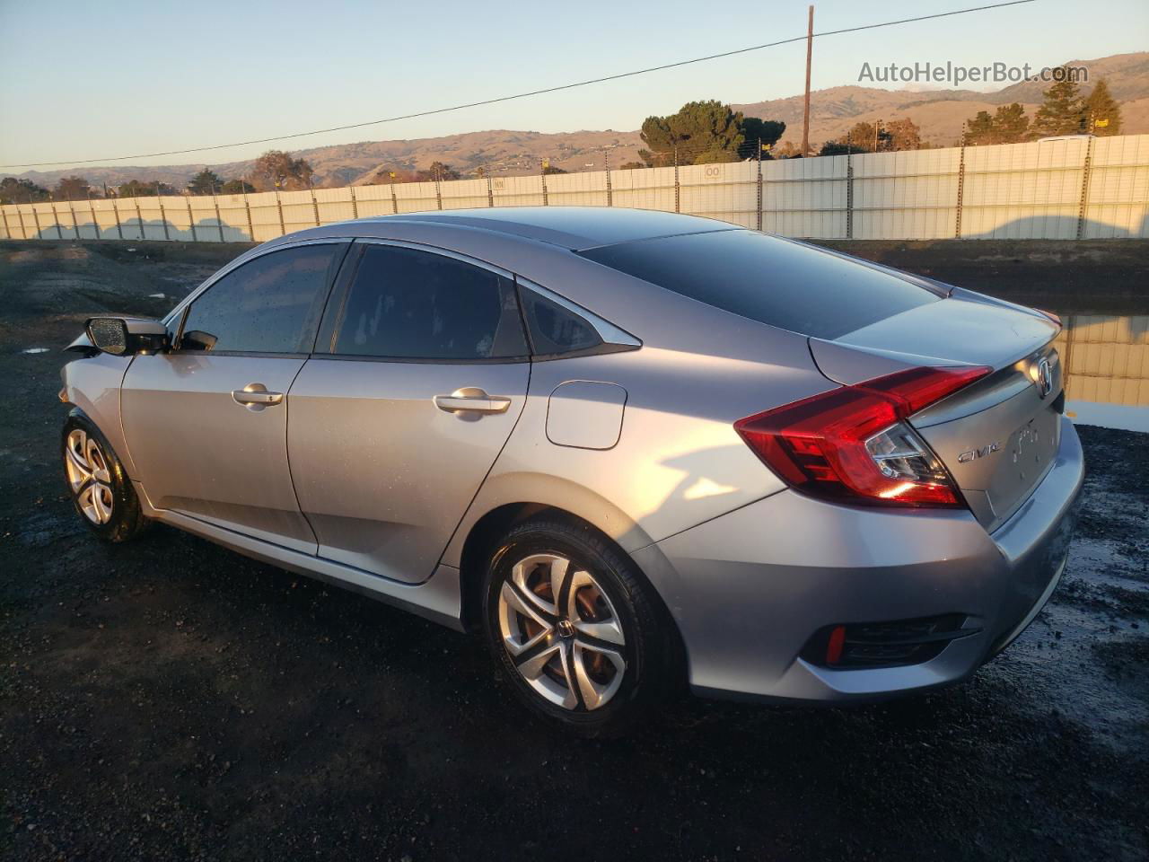 2017 Honda Civic Lx Gray vin: 19XFC2F57HE203485