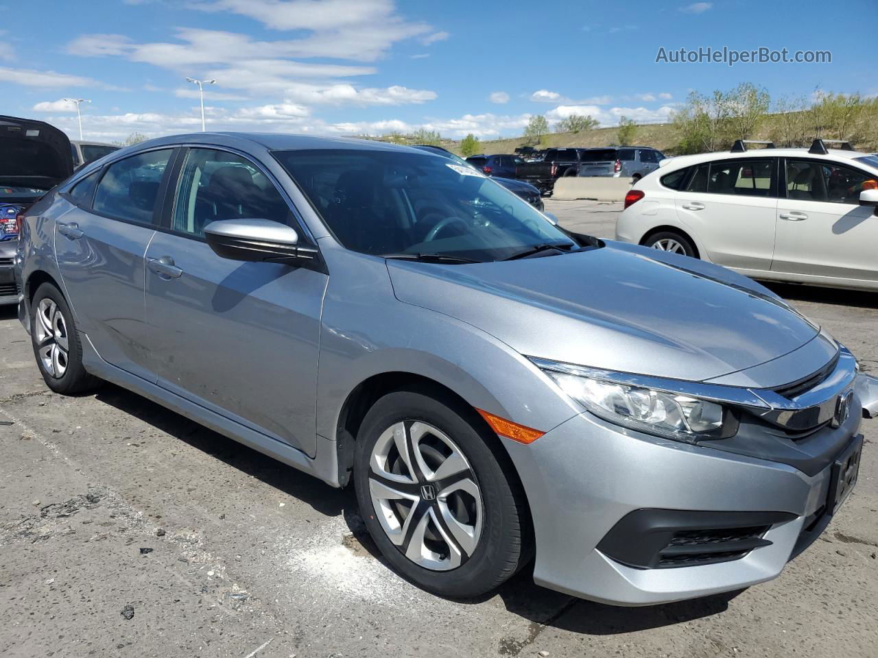 2016 Honda Civic Lx Серебряный vin: 19XFC2F58GE053837