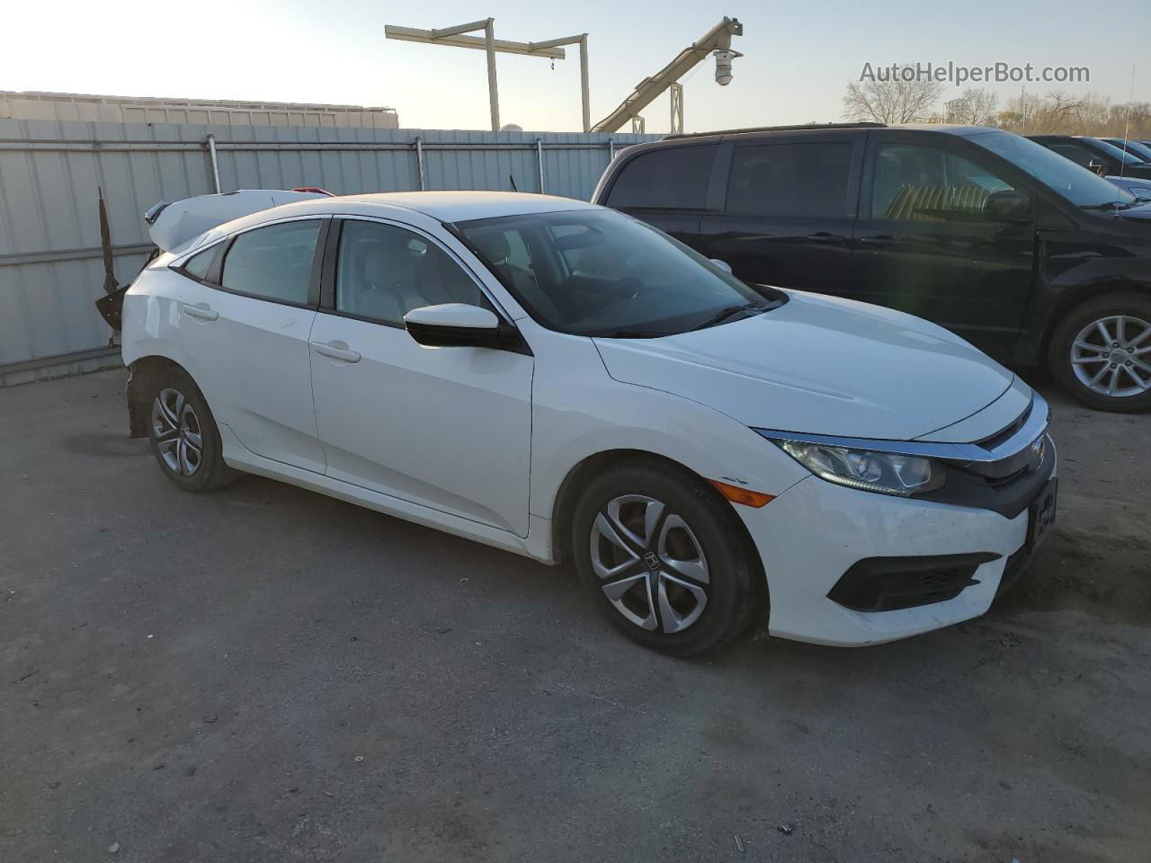 2017 Honda Civic Lx Белый vin: 19XFC2F59HE020041