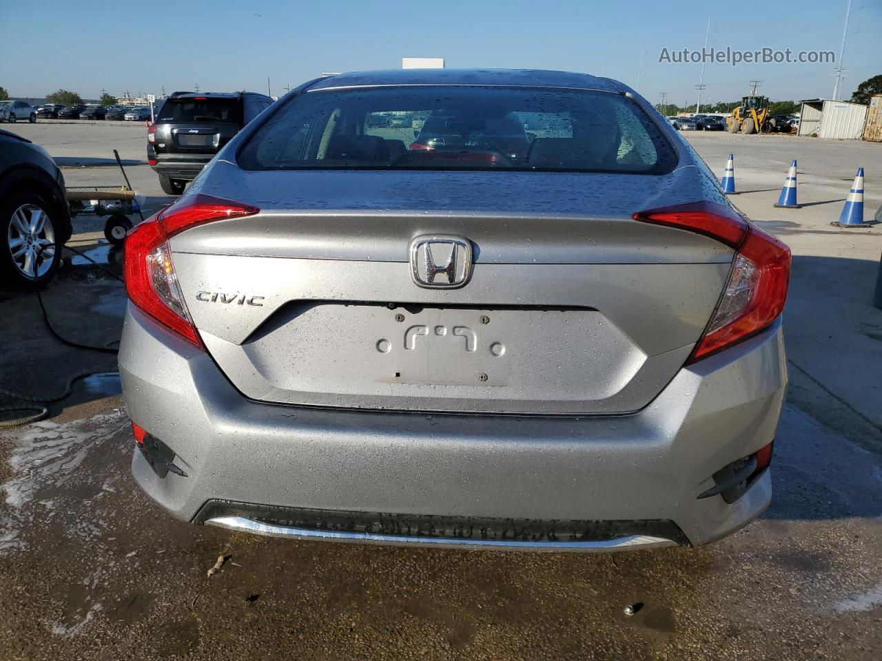 2020 Honda Civic Lx Silver vin: 19XFC2F65LE000144