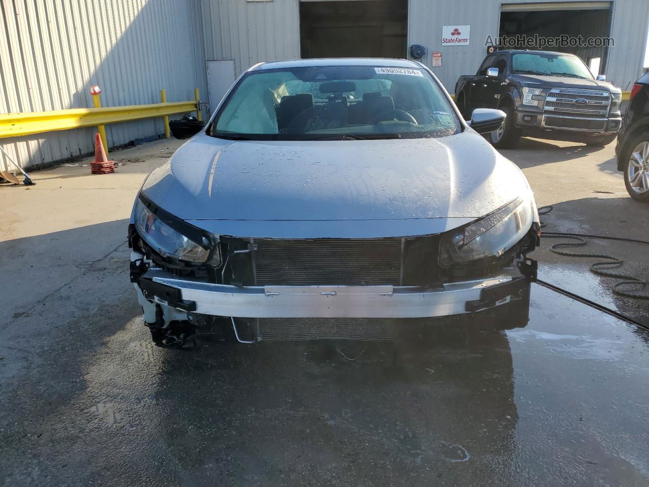 2020 Honda Civic Lx Silver vin: 19XFC2F65LE000144