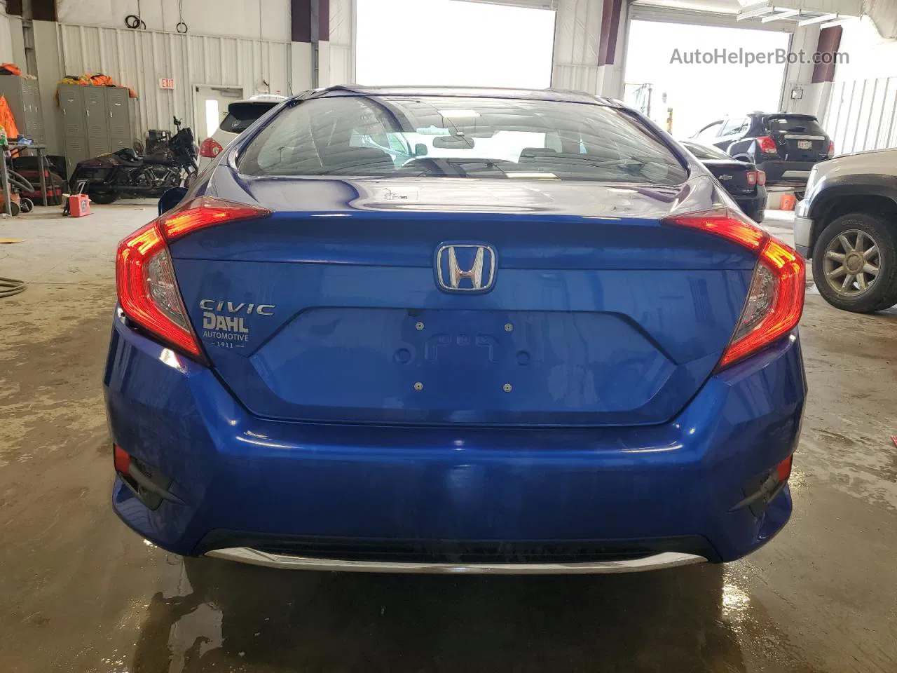 2020 Honda Civic Lx Blue vin: 19XFC2F65LE028381