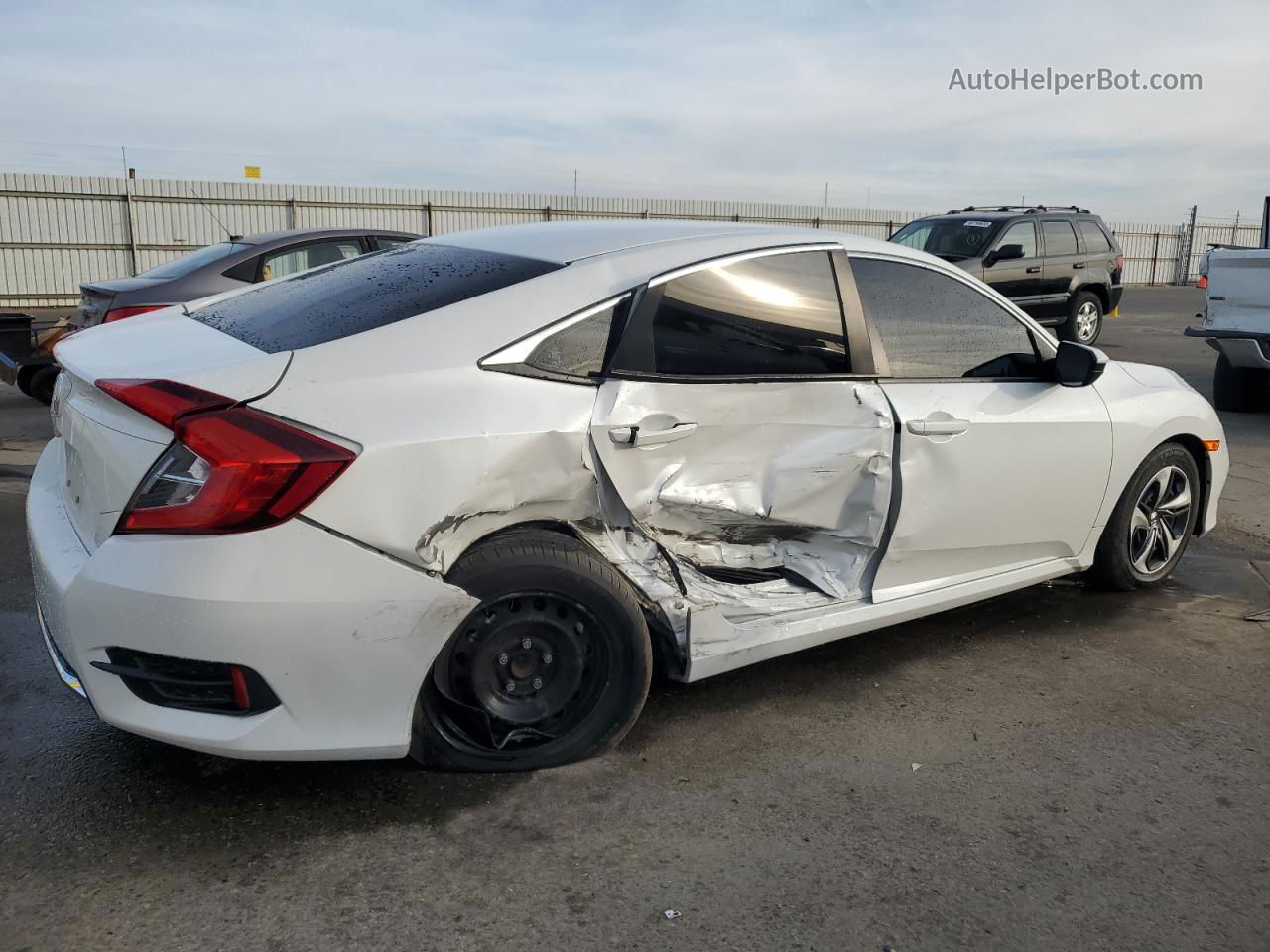 2020 Honda Civic Lx White vin: 19XFC2F67LE214701