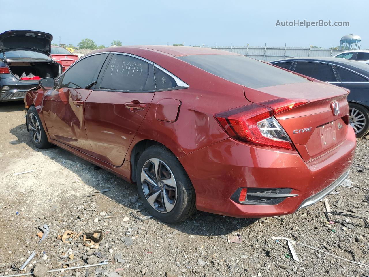 2019 Honda Civic Lx Красный vin: 19XFC2F68KE018085