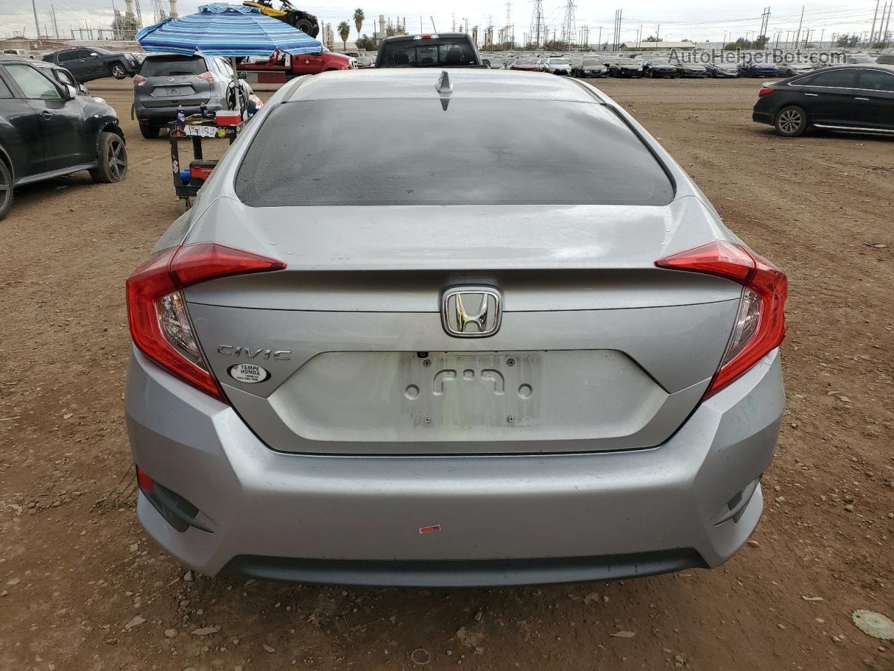 2017 Honda Civic Ex Серебряный vin: 19XFC2F71HE019578