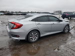 2017 Honda Civic Ex Серебряный vin: 19XFC2F73HE039671