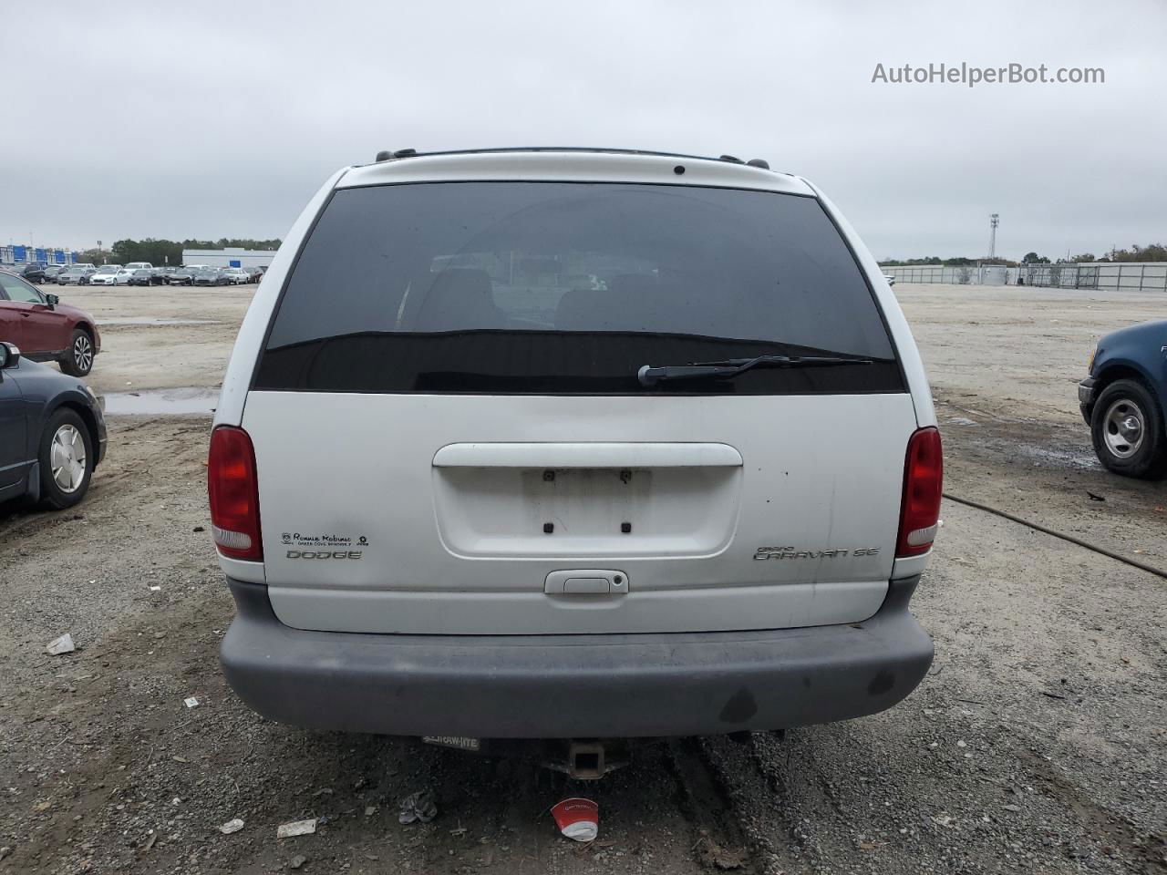 2000 Dodge Grand Caravan Se Silver vin: 1B4GP44G2YB792092