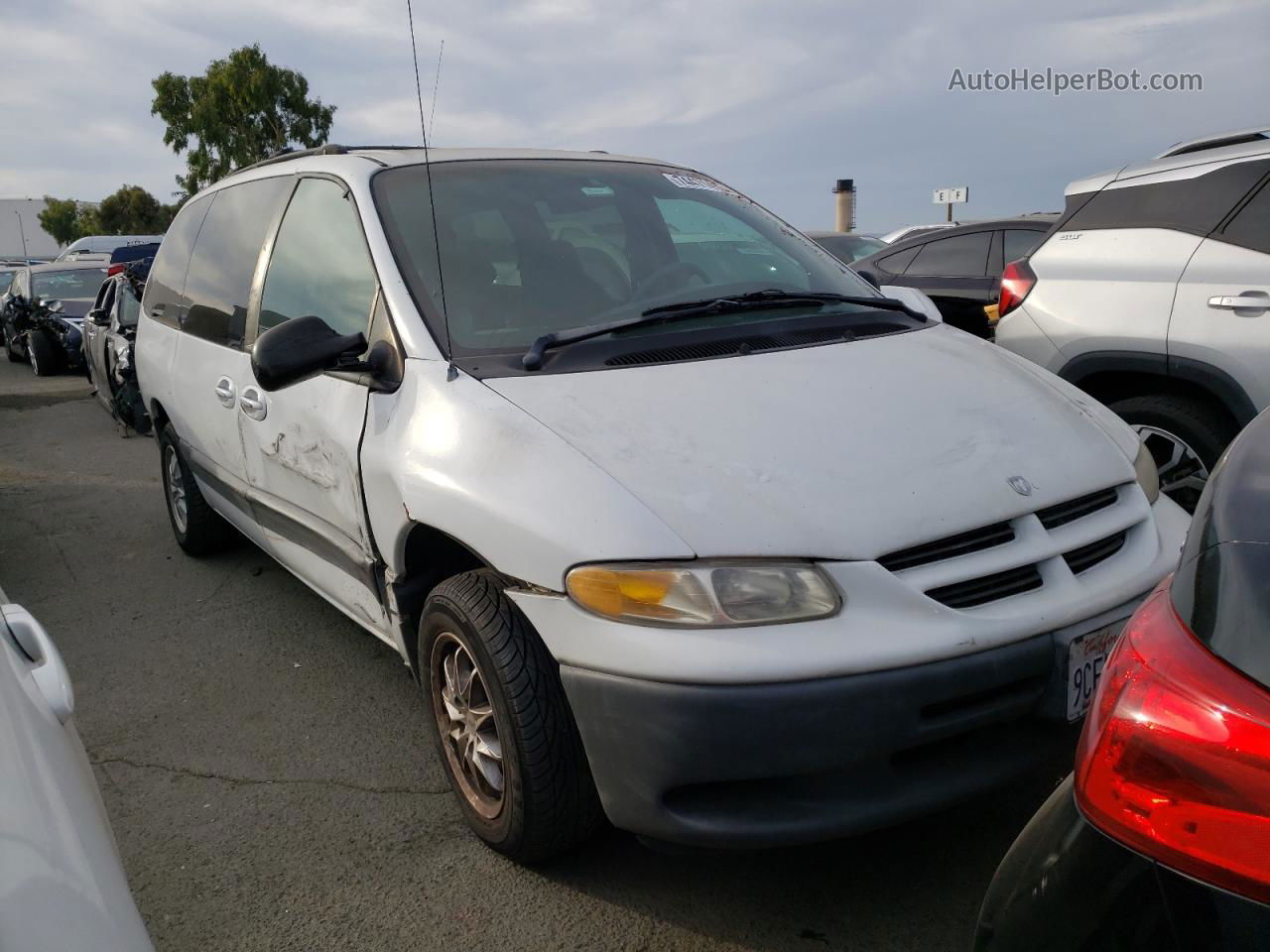 2000 Dodge Grand Caravan Se White vin: 1B4GP44R4YB522539