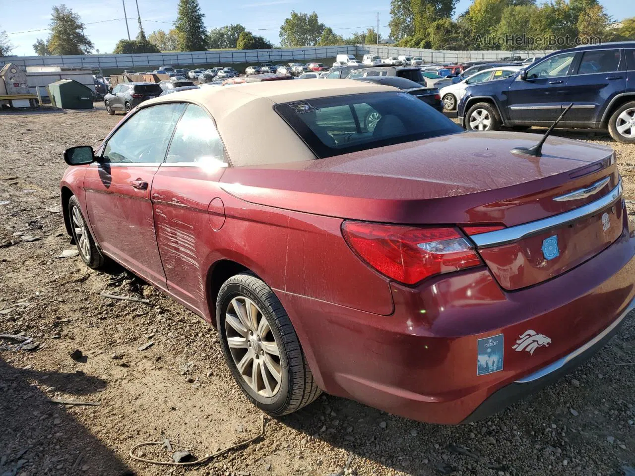 2014 Chrysler 200 Touring Red vin: 1C3BCBEB2EN157999