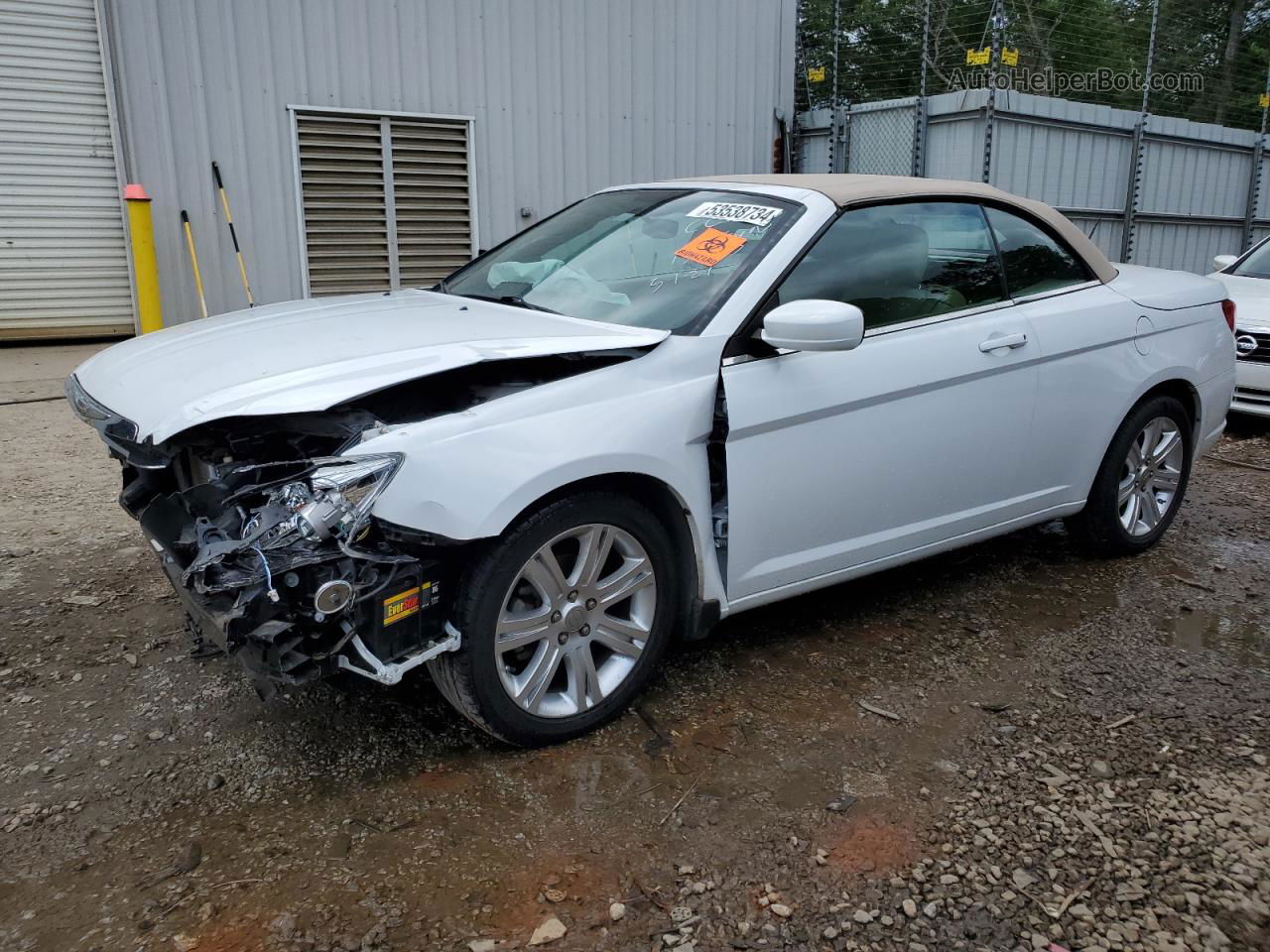 2014 Chrysler 200 Touring White vin: 1C3BCBEB5EN156605