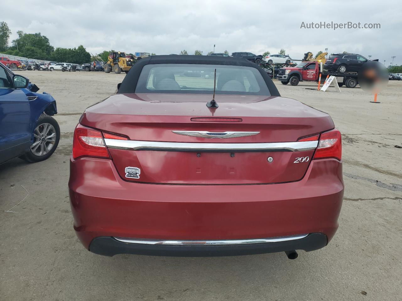 2014 Chrysler 200 Touring Red vin: 1C3BCBEB7EN158341