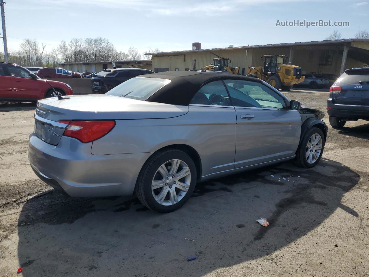 2014 Chrysler 200 Touring Серебряный vin: 1C3BCBEG1EN112029
