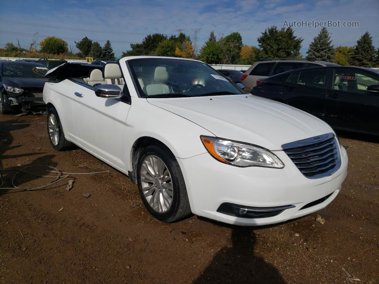 2014 Chrysler 200 Limited White vin: 1C3BCBFG5EN153584