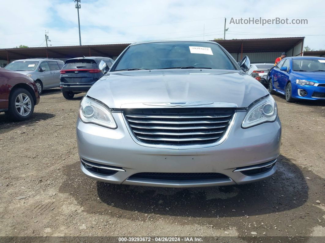 2014 Chrysler 200 Limited Silver vin: 1C3BCBFG6EN137992