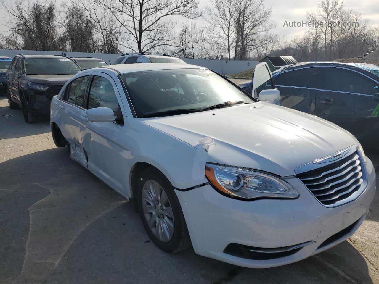 2014 Chrysler 200 Lx Белый vin: 1C3CCBAB0EN142895