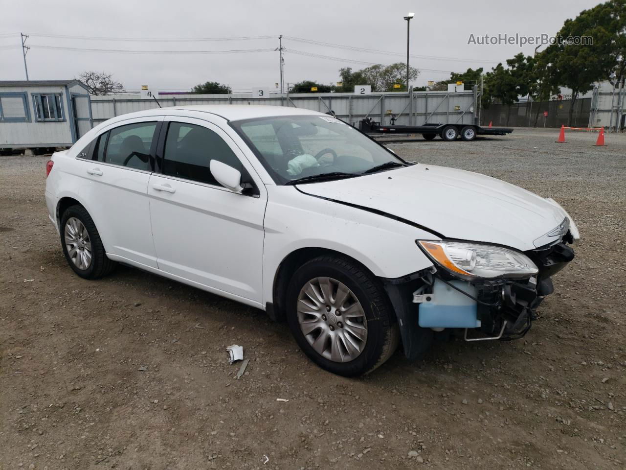 2014 Chrysler 200 Lx White vin: 1C3CCBAB1EN206779