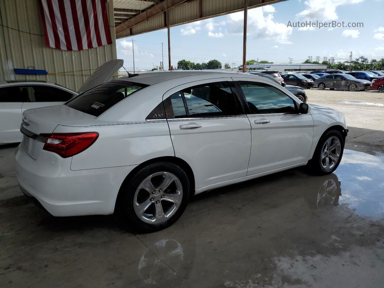 2014 Chrysler 200 Lx White vin: 1C3CCBAB2EN123359