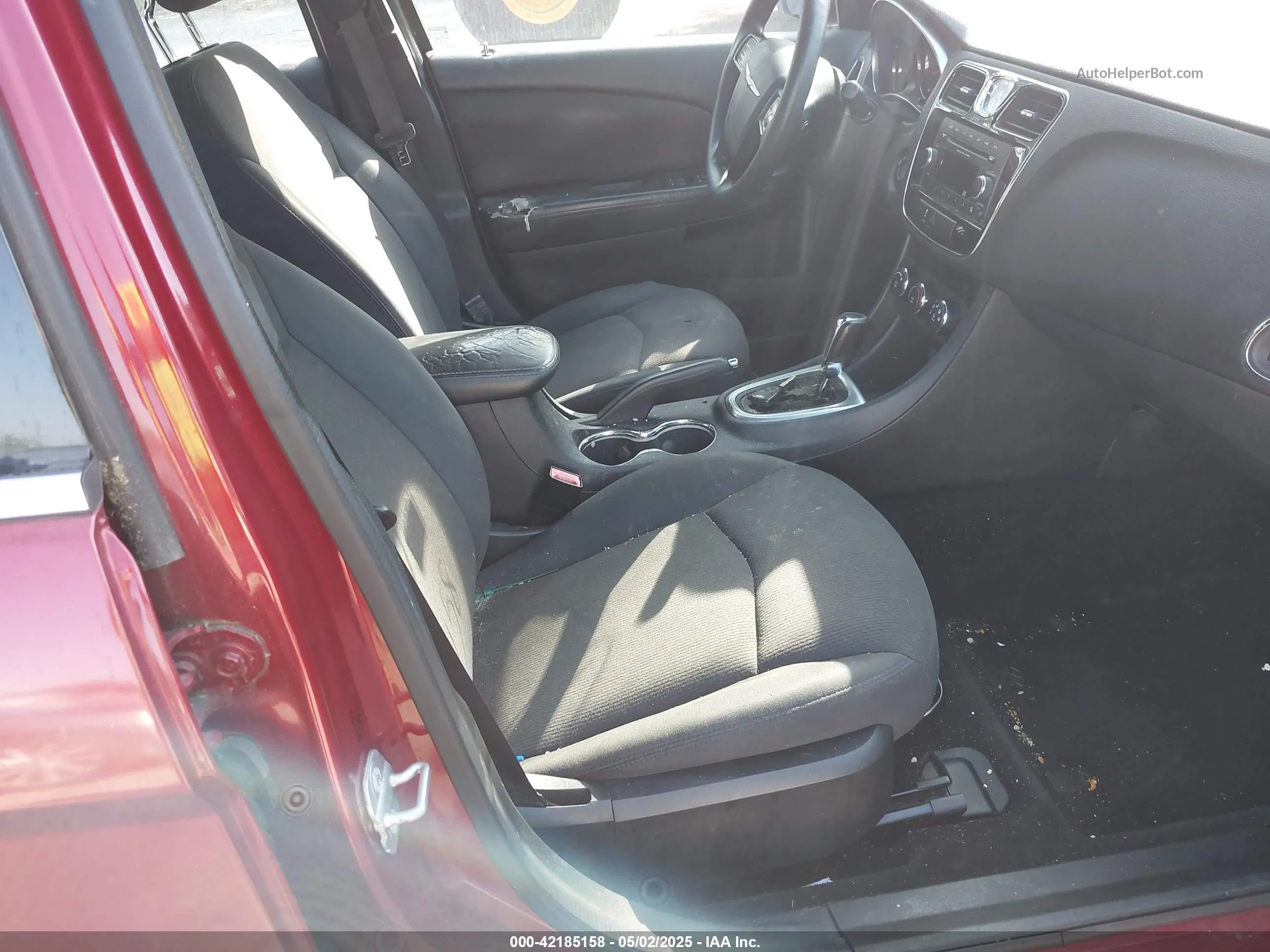 2014 Chrysler 200 Lx Maroon vin: 1C3CCBAB2EN212963