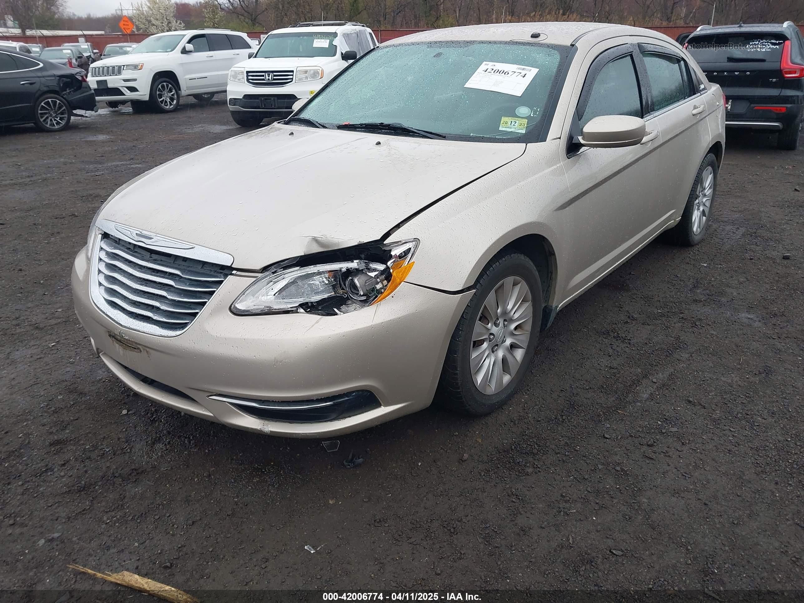 2014 Chrysler 200 Lx Золотой vin: 1C3CCBAB2EN213983