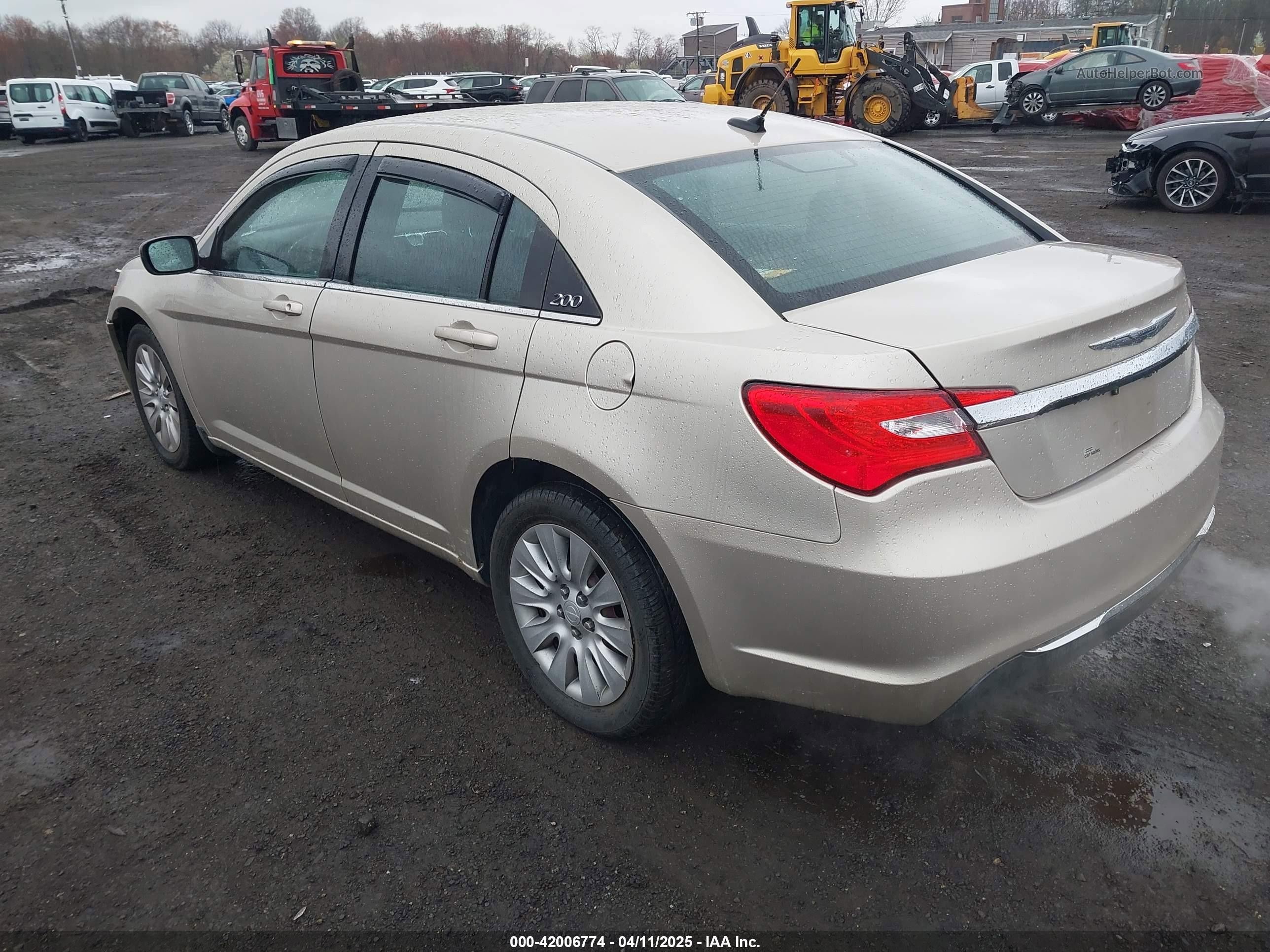 2014 Chrysler 200 Lx Золотой vin: 1C3CCBAB2EN213983