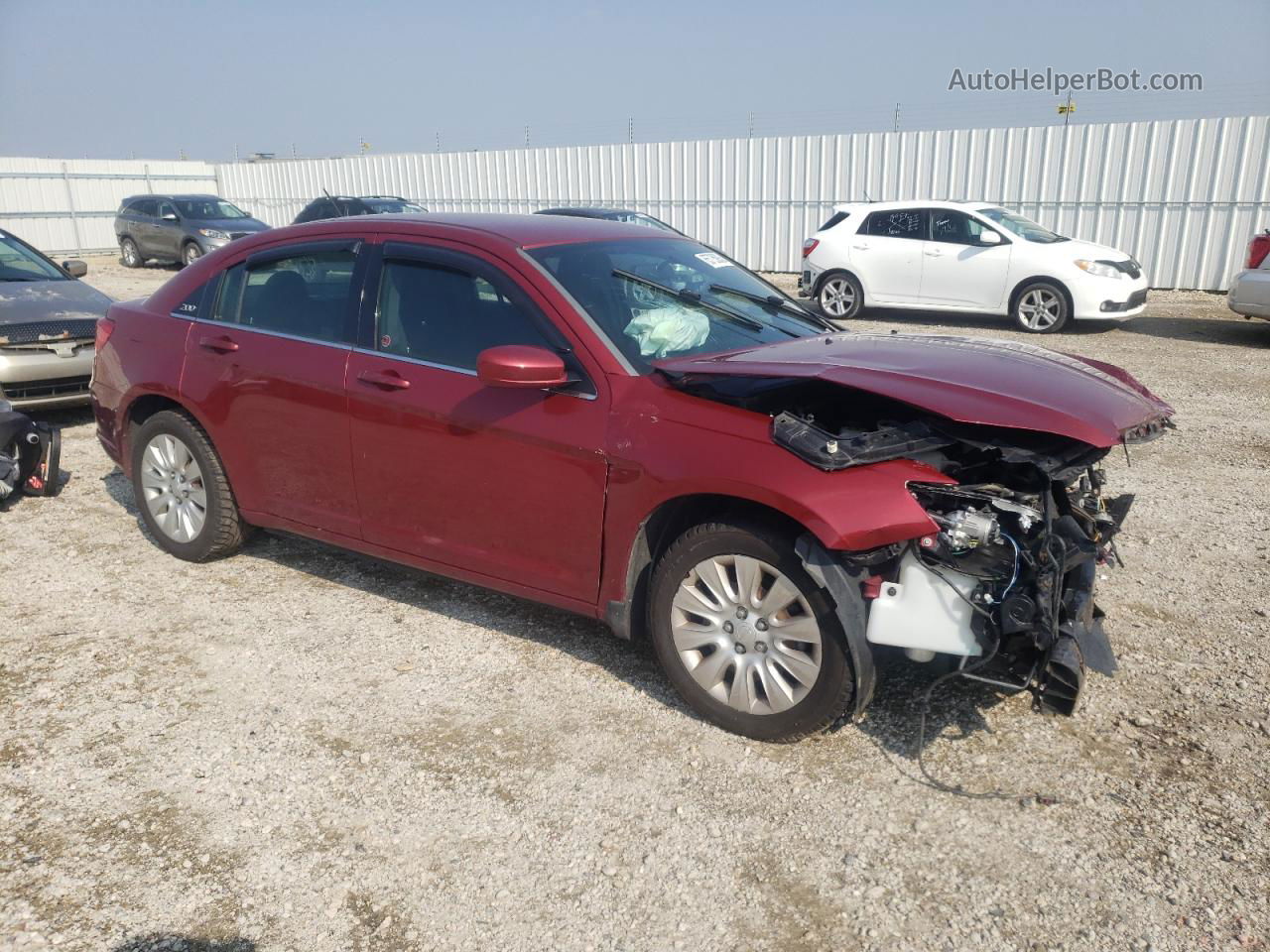 2014 Chrysler 200 Lx Красный vin: 1C3CCBAB2EN230072