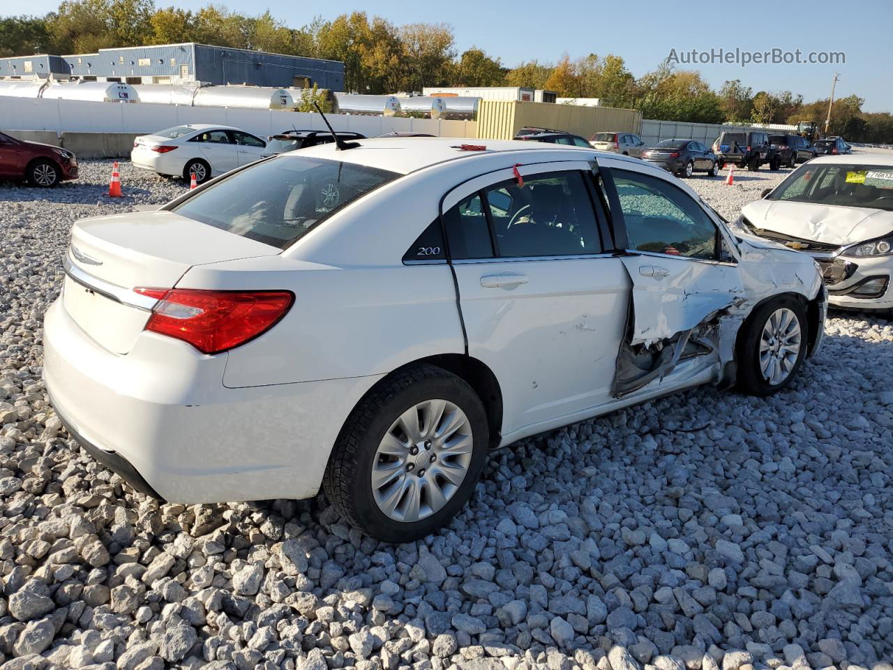 2014 Chrysler 200 Lx White vin: 1C3CCBAB6EN204560