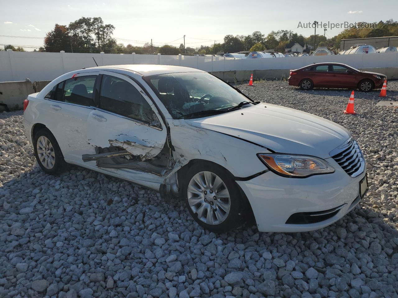 2014 Chrysler 200 Lx White vin: 1C3CCBAB6EN204560